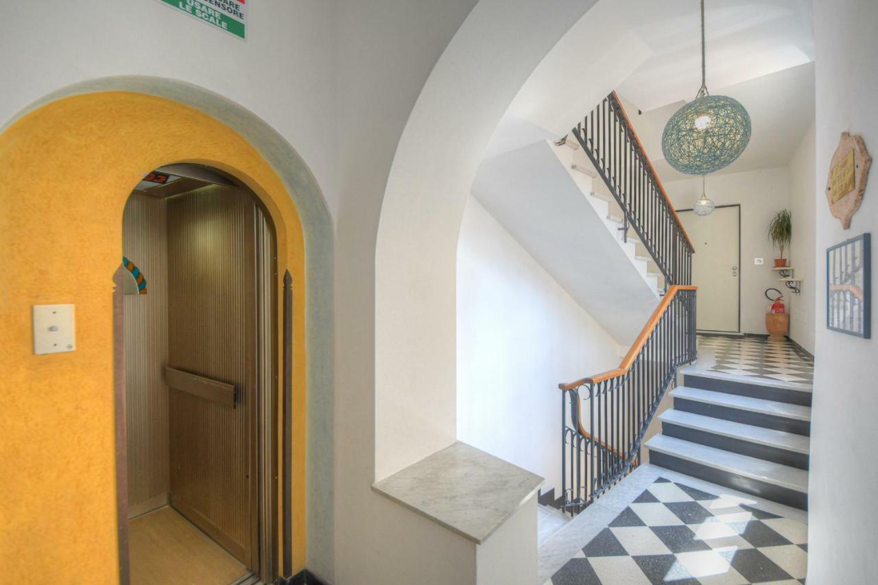 Hotel Arabesque Varigotti Exteriör bild